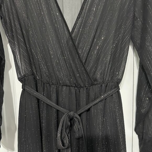 Black Sheer Sparkle Midi Dress with Belt and Long Sleeves Size: M - Picture 7 of 12